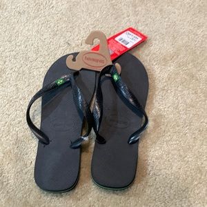 Women’s flip flops